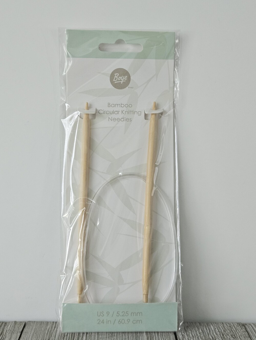 Boye Bamboo Circular Knitting Needles US 9 / 5.25 mm 24 in New with Tags!Makes